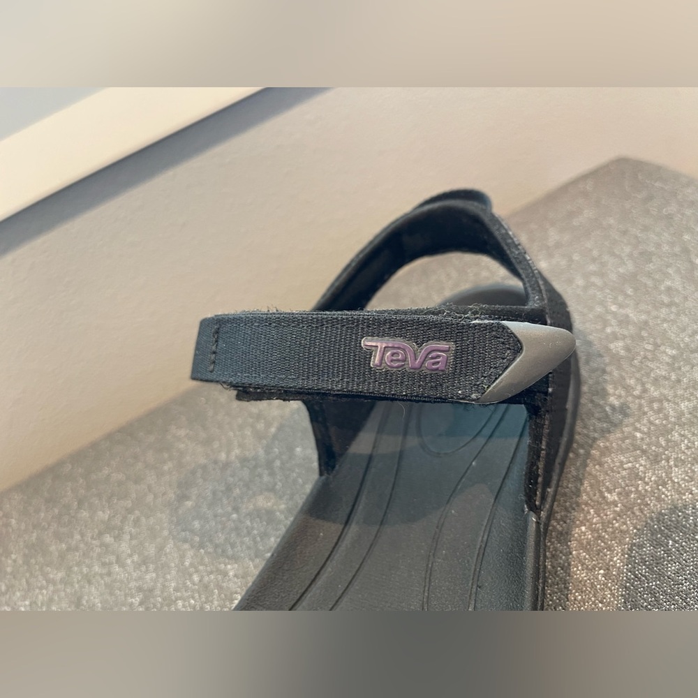 Teva Women's Black Tirra CT Shoes - Picture 10 of 12